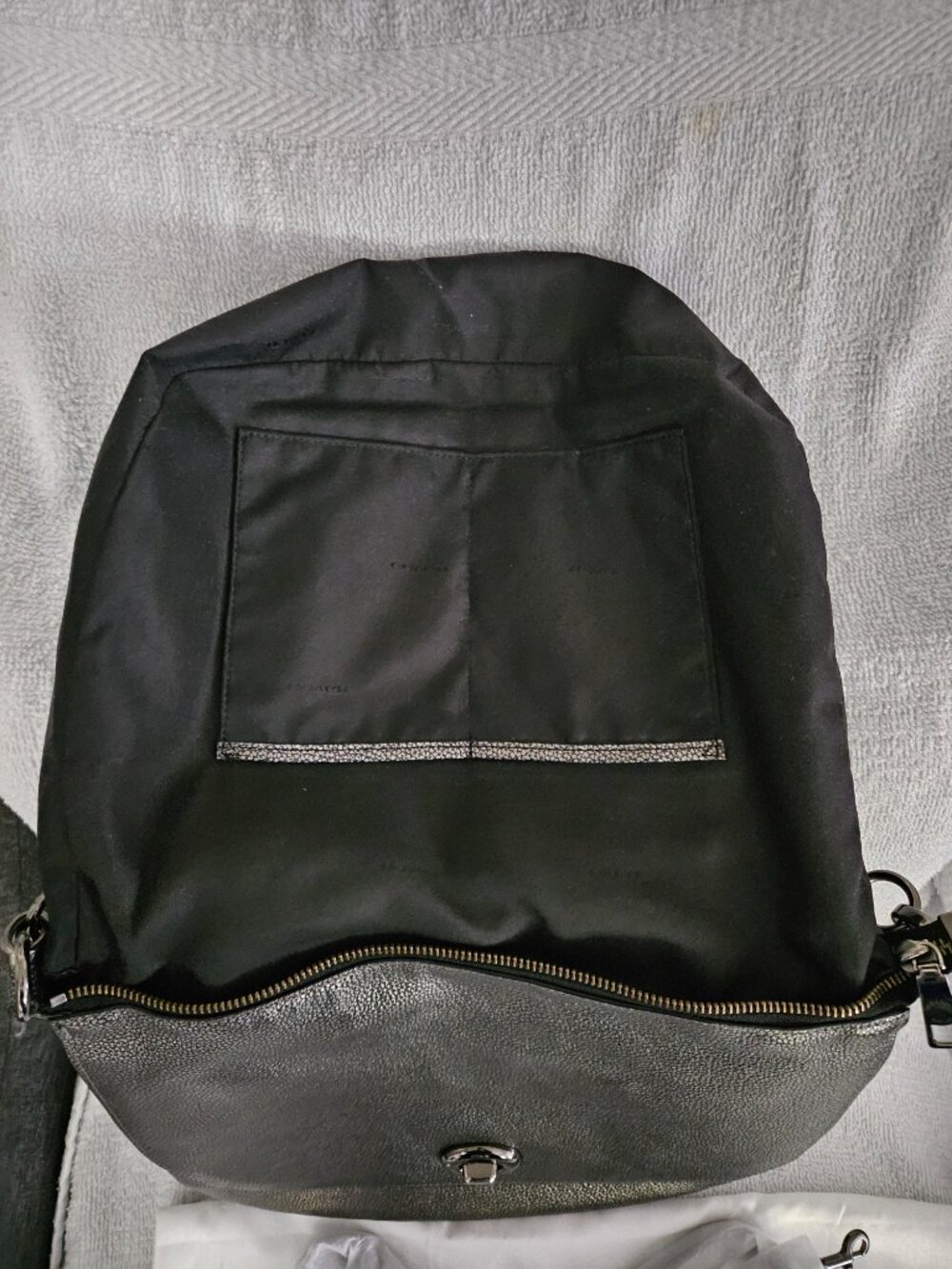Coach Turnlock Pebbled Leather Hobo Bag - Picture 9 of 10